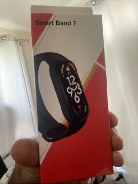 Smart Band 7 Fitness Tracker - Black